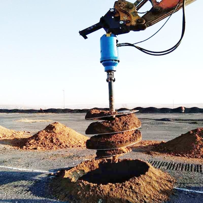 اسکید استیر لوازم جانبی وزن 6T هیدرولیک زمین Auger Excavator Digger Machine 75mm مربع